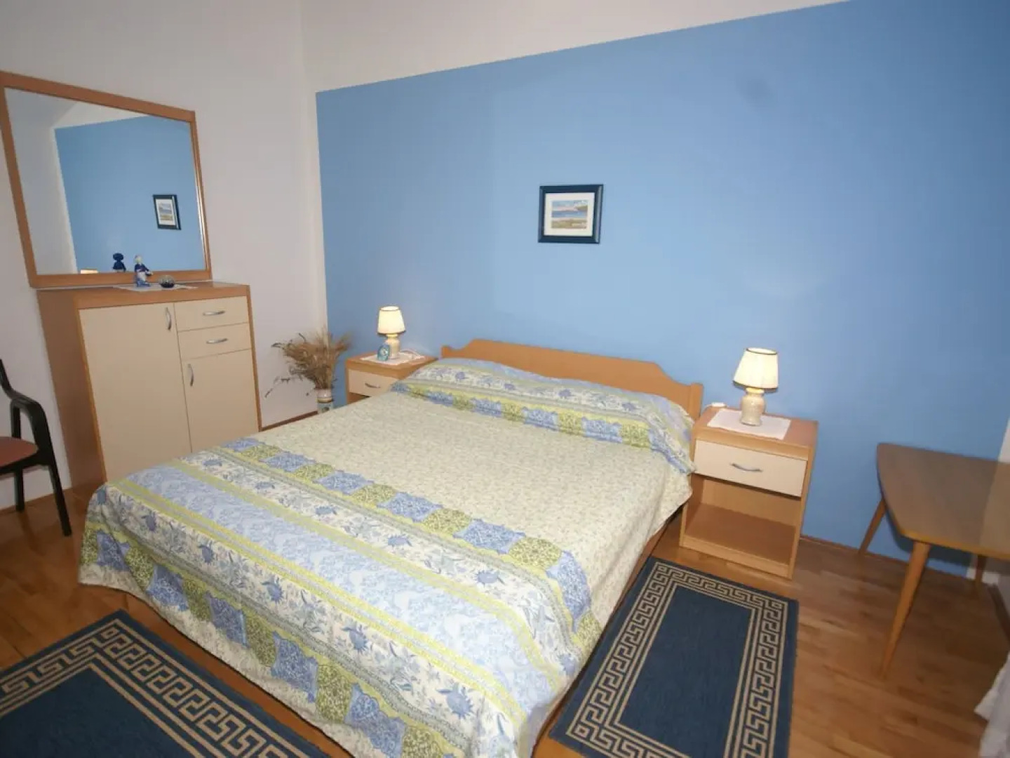 Spacious and Comfortable House With Beautiful Garden Near Tar and Beach 900 m