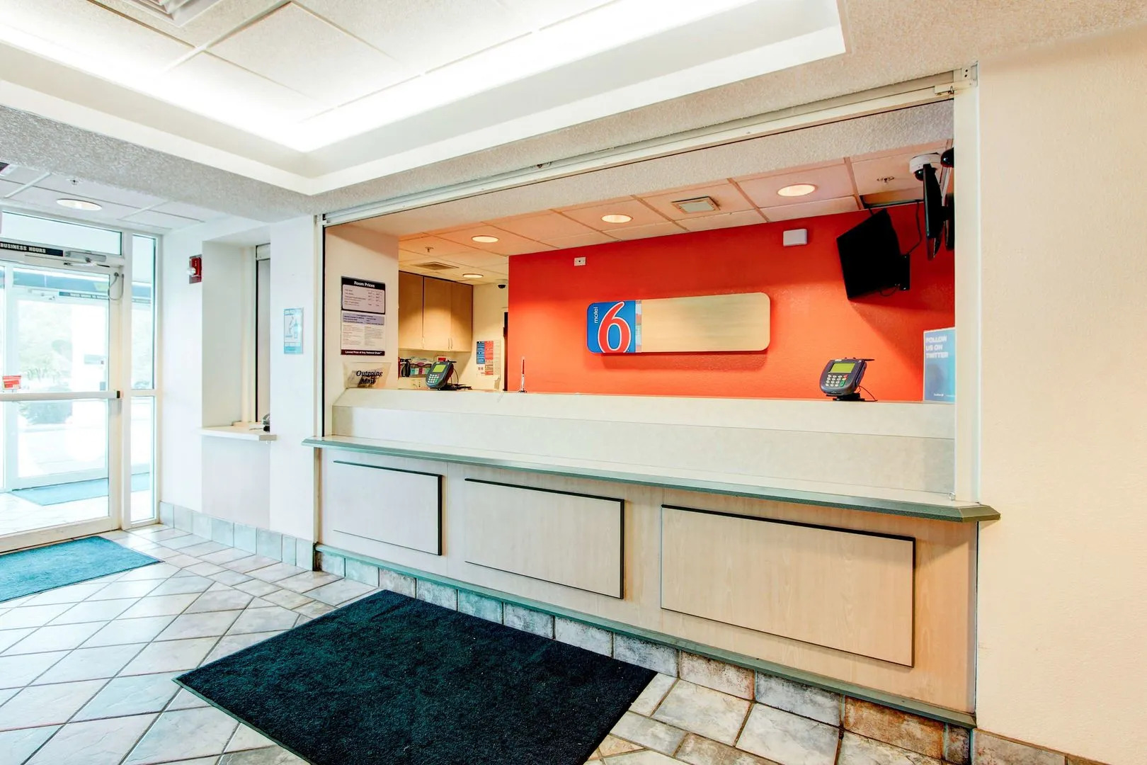 Super 8 by Wyndham Aurora East