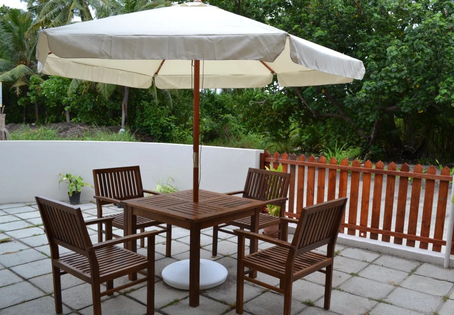 TME Retreats Dhigurah