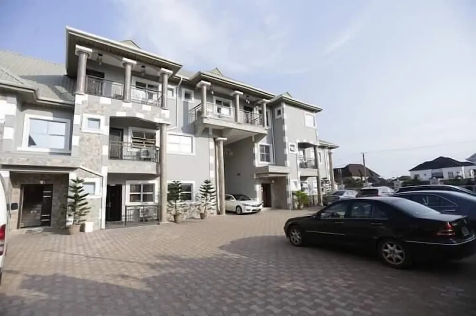 Green Palm Apartments