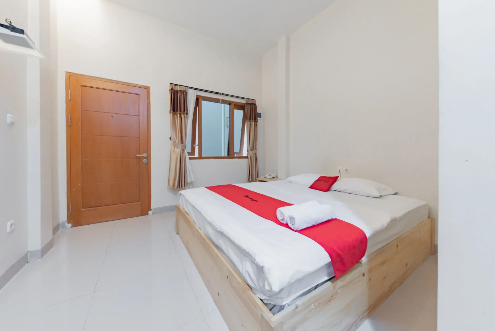 RedDoorz Syariah near DPRD Kabupaten Subang
