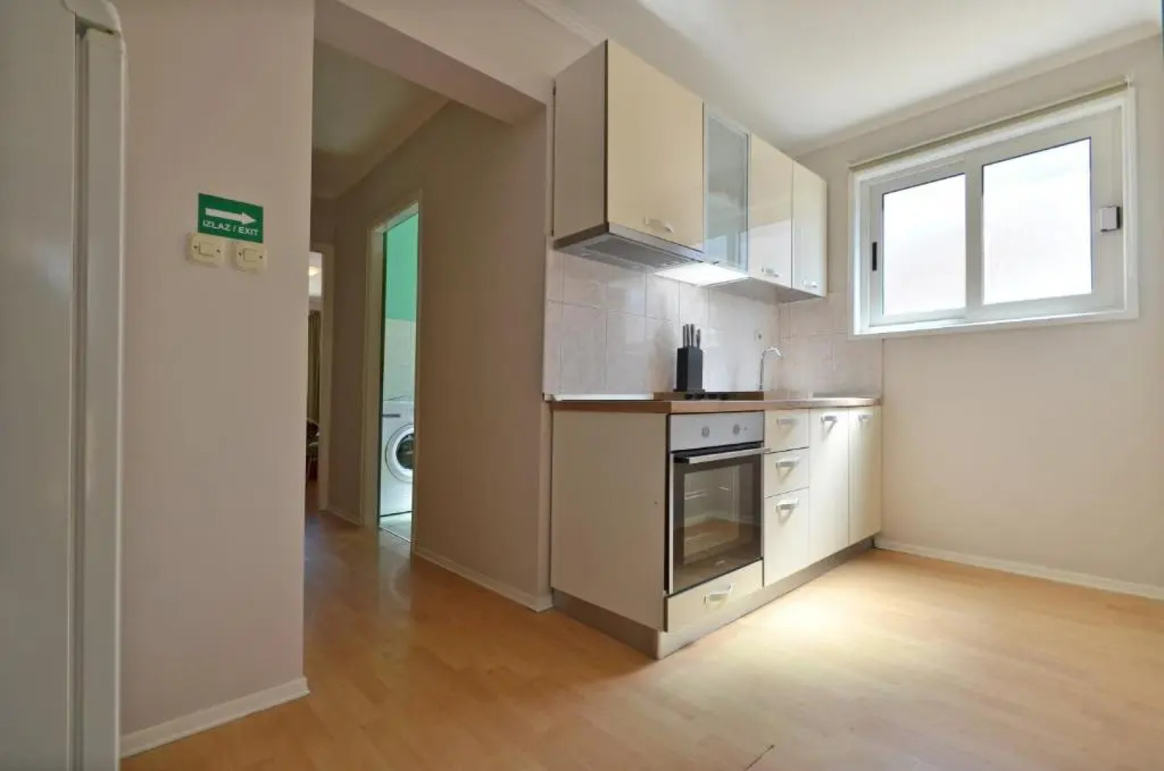 Riva1 Apartments and Rooms