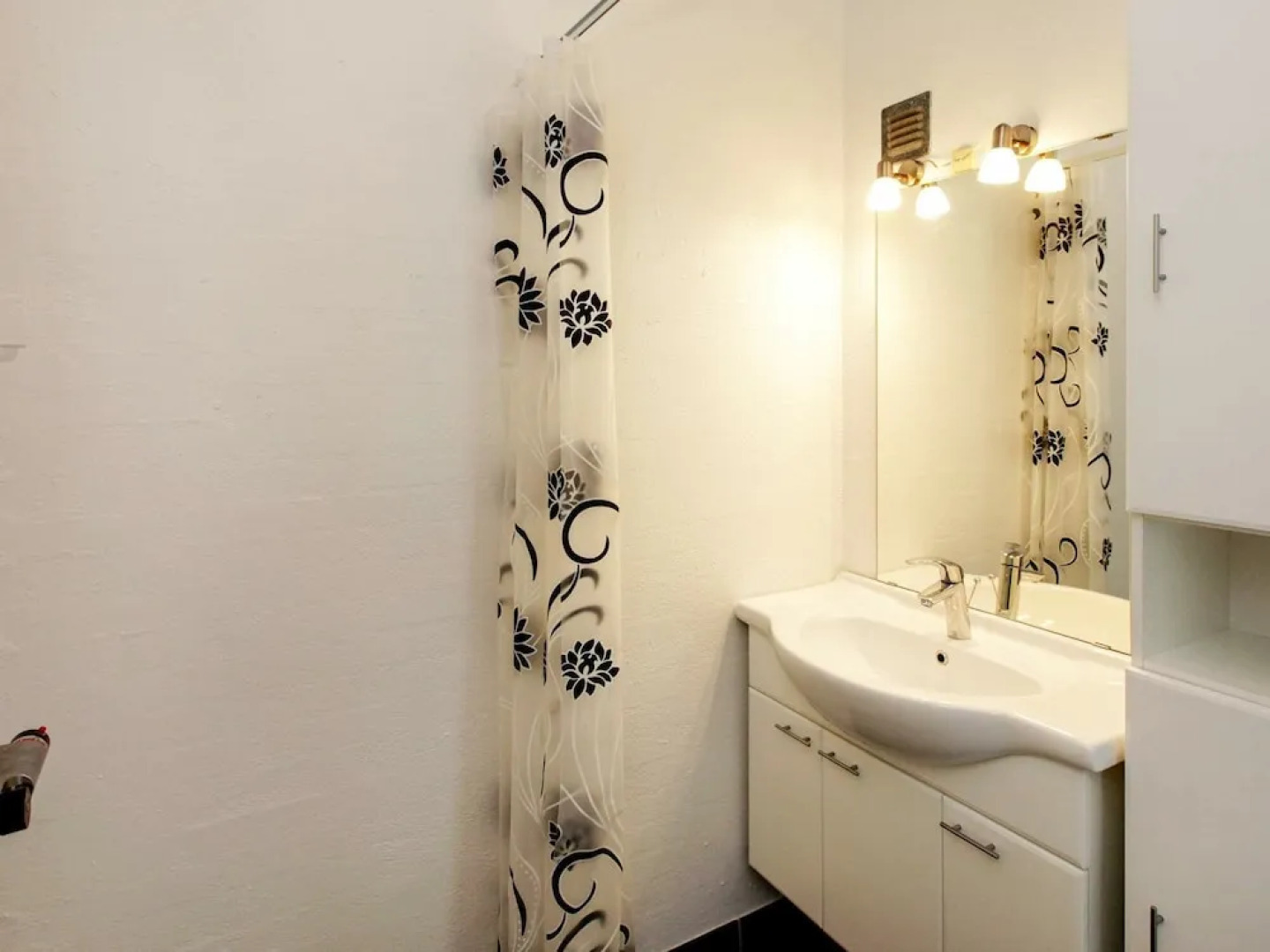 Luxurious Holiday Home in Lokken With Swimming Pool