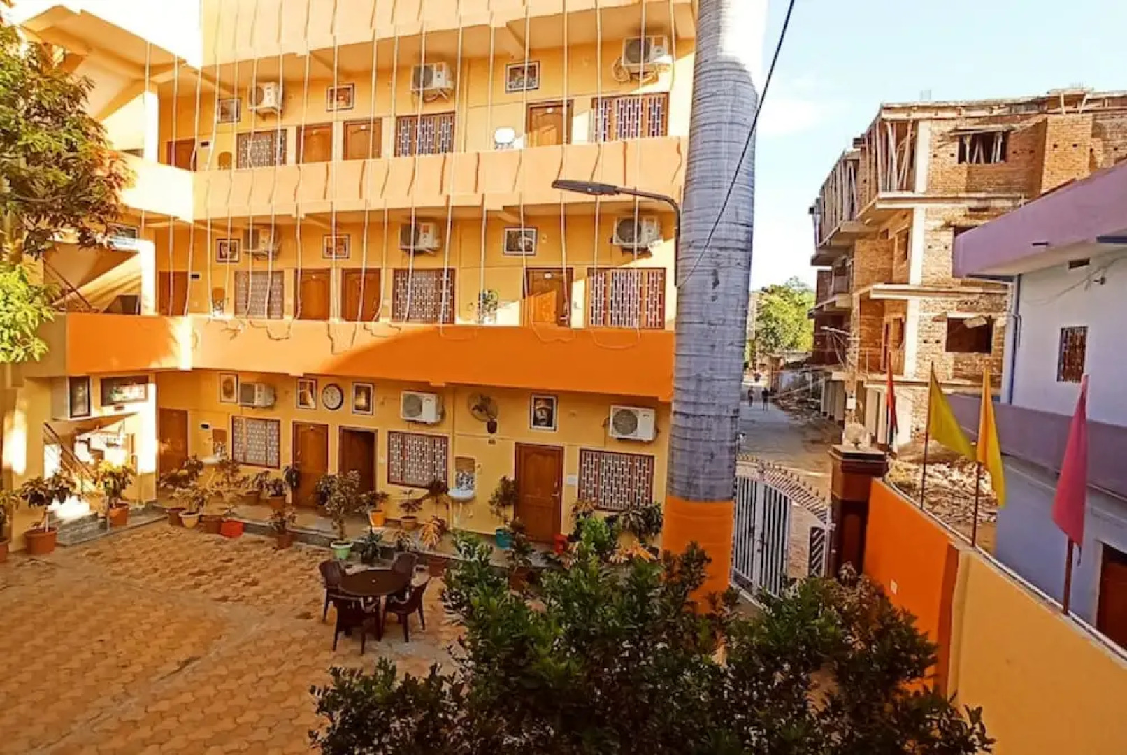 Anand Lok Vatika Rajgir by Goroomgo