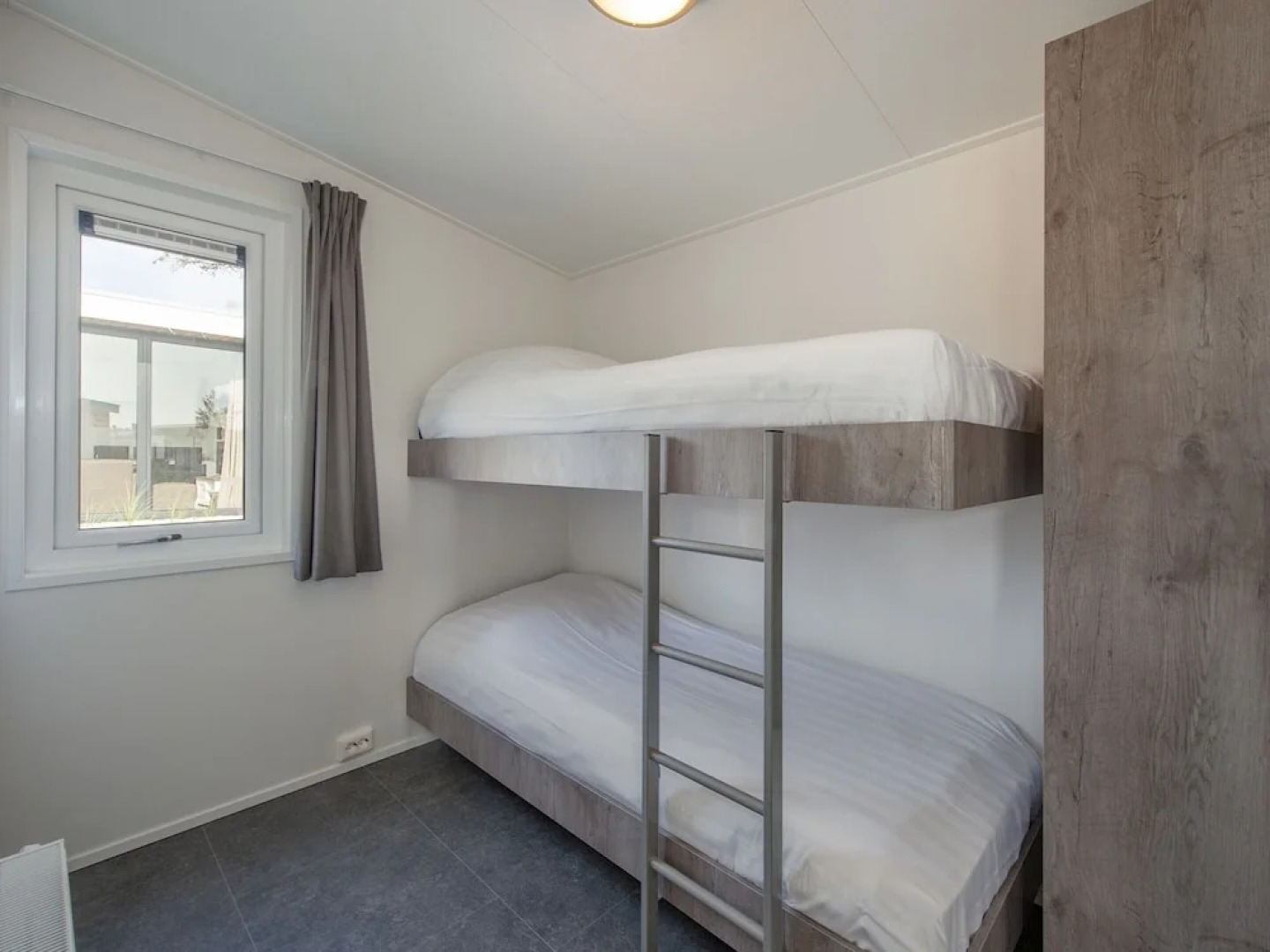 Luxurious Chalet, Situated in the Polder, Near Alkmaar