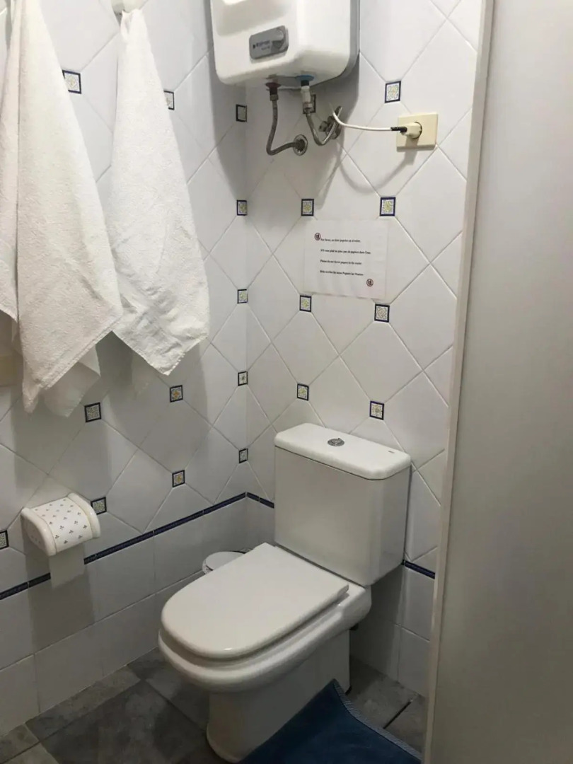 Primera línea en piscinas naturales.