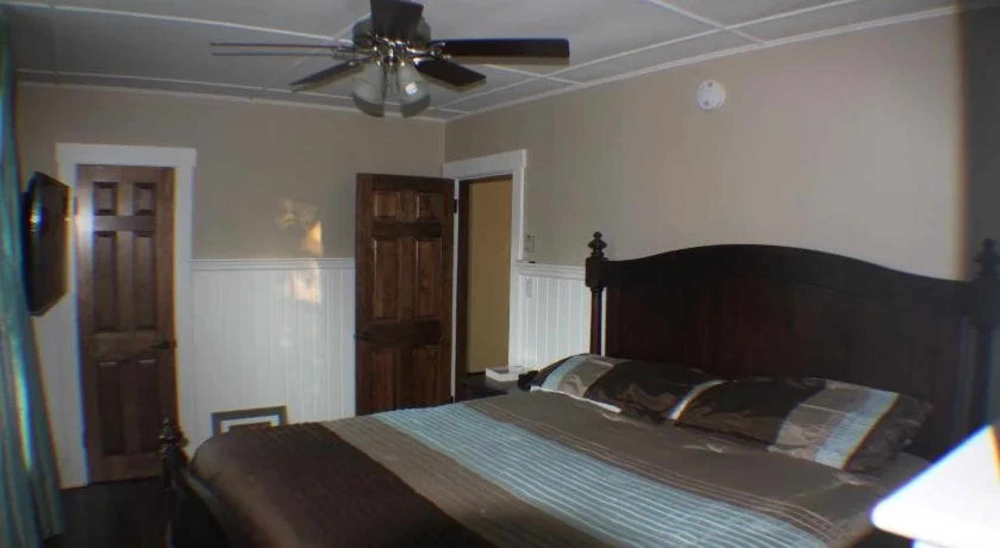 Dolans Inn & Suites