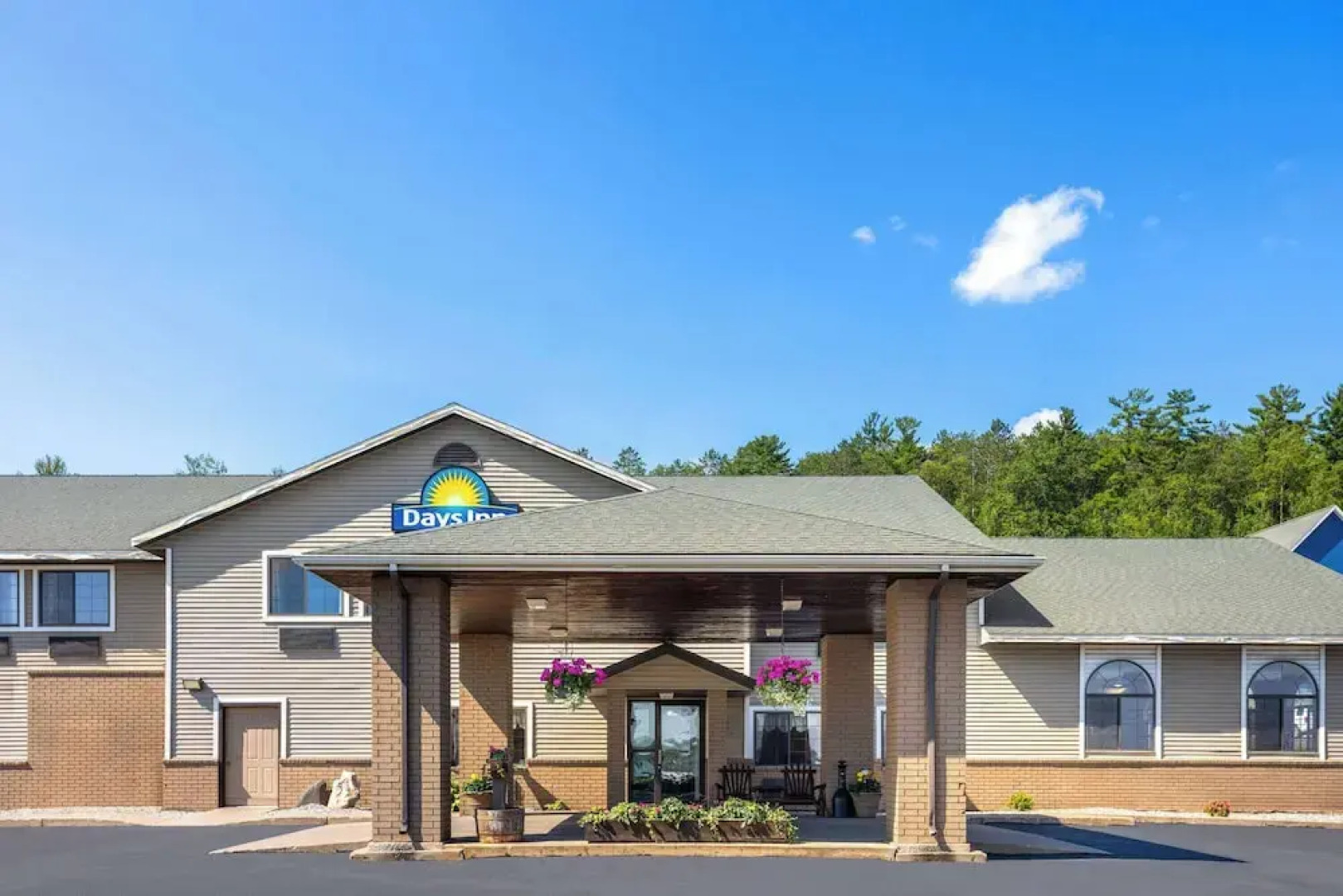 Days Inn Iron Mountain