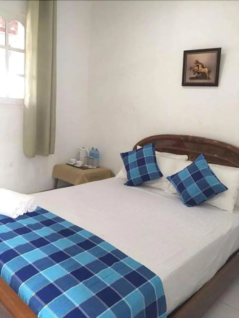 Riverside Hotel Colombo