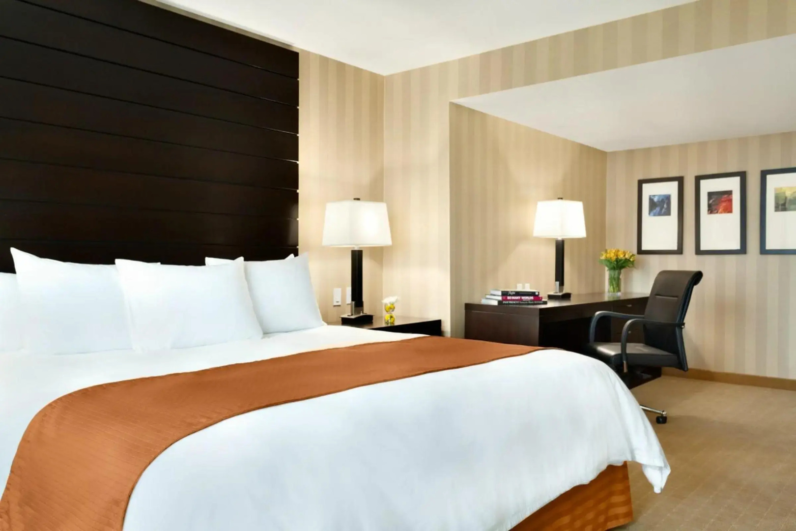 Radisson Hotel Vancouver Airport