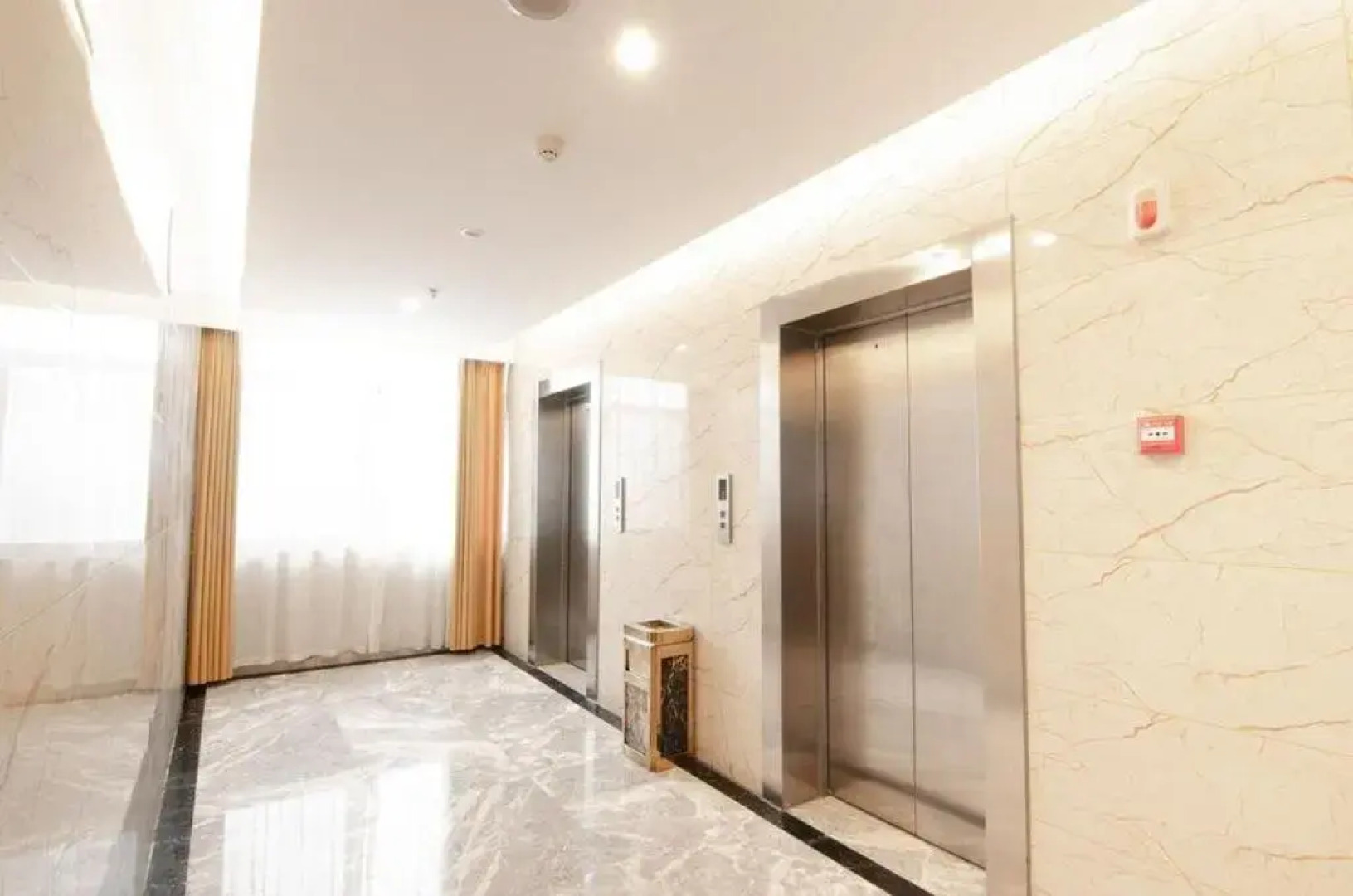 Gme Bozhou Qiaocheng District Jian An Road Railway