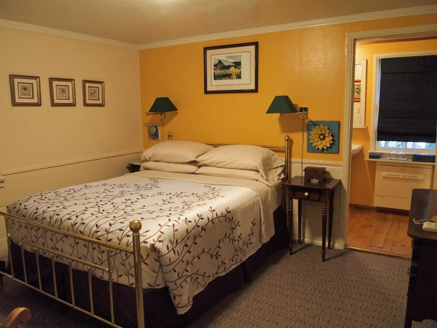 Strawberry Creek Inn Bed & Breakfast