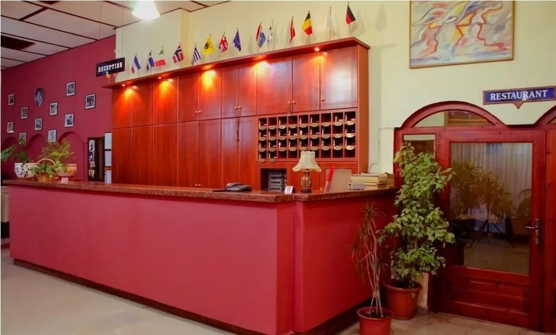 Oscar Hotel