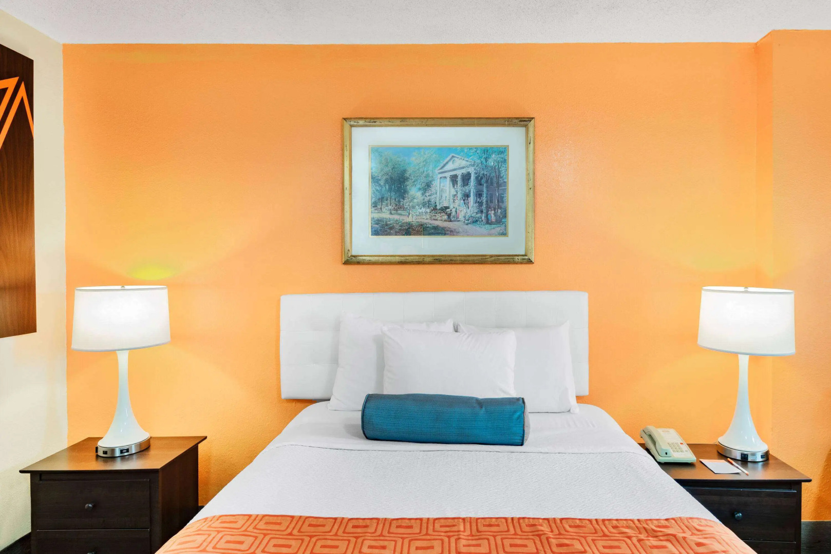 Howard Johnson by Wyndham Staunton