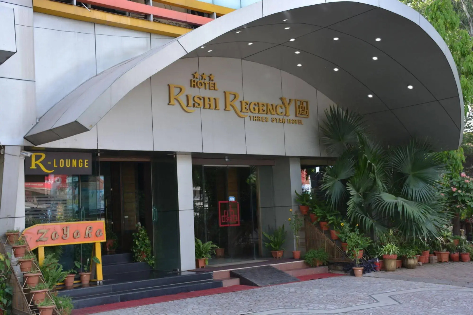 Hotel Rishi Regency