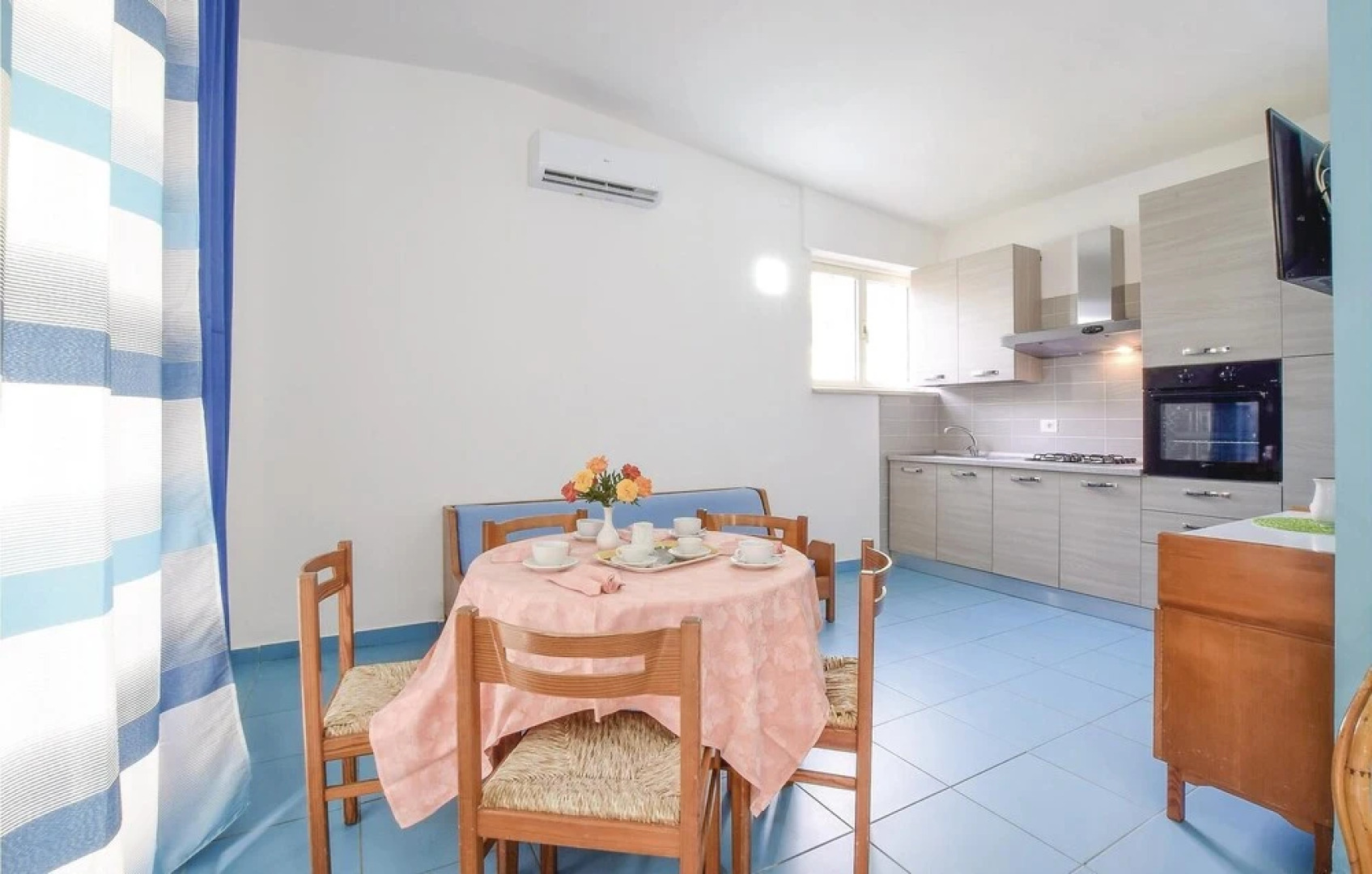 Beautiful Home in Baia Domizia S.aurunca With 2 Bedrooms and Outdoor Swimming Pool