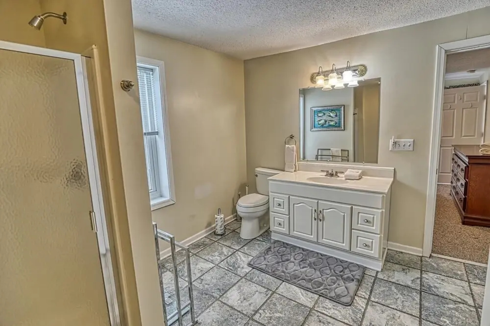 33 West Washington Street 4 Bedroom Home by RedAwning