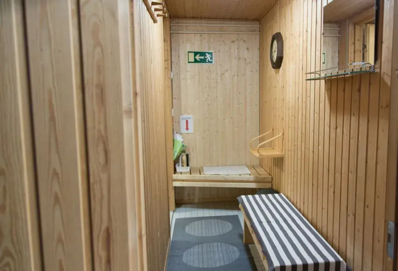 Kuninkaantien Majatalo