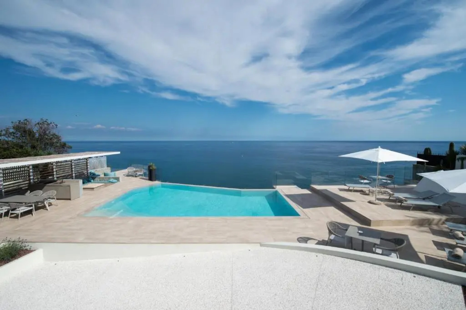 B&B Capo Torre Resort & SPA