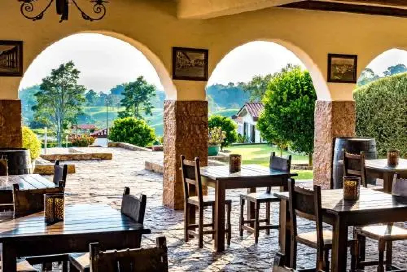 Hotel Estrella Del Monte