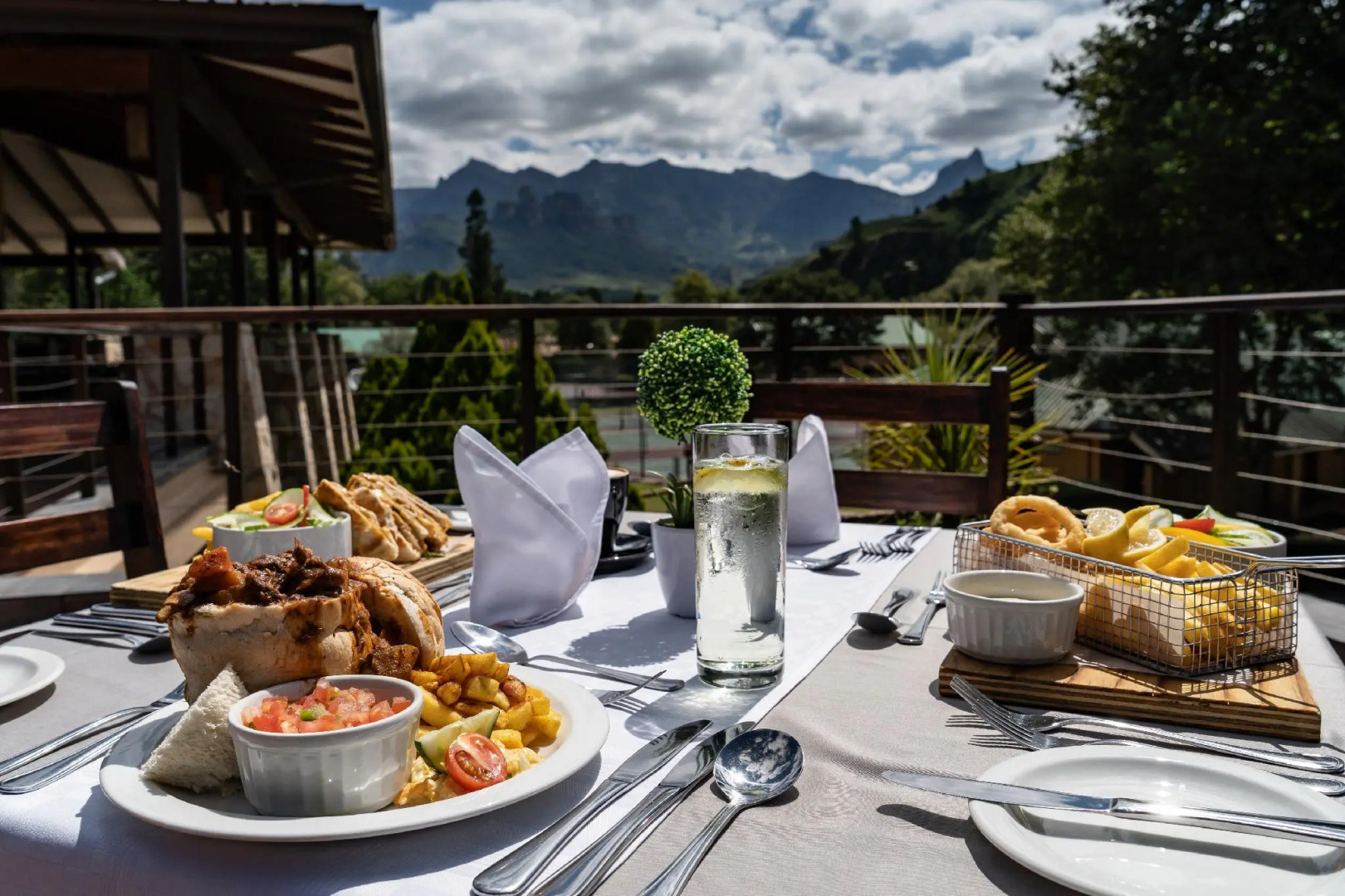 Gooderson Drakensberg Gardens and Golf & Spa Resort