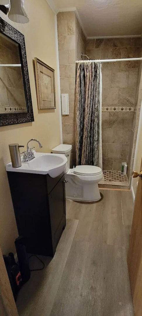 Alaska Grizzly Lodge