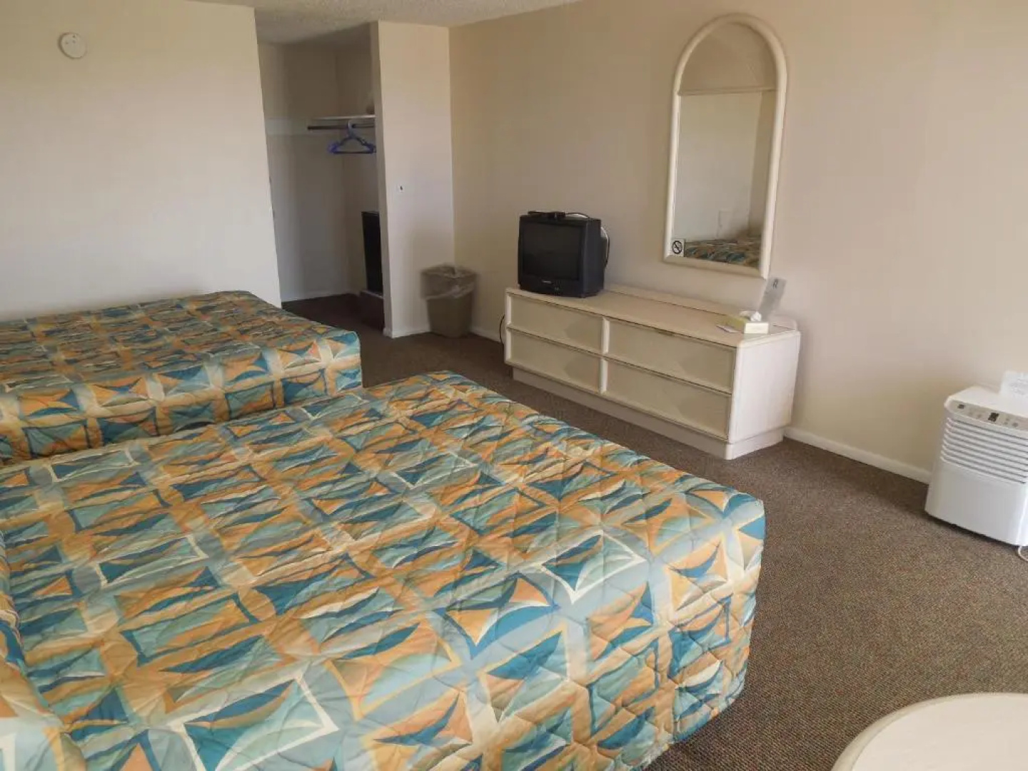 Jetty Motel