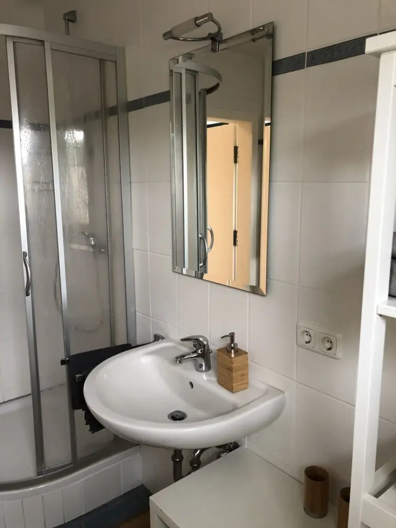 Renovated 3-room Apartment in the City Center