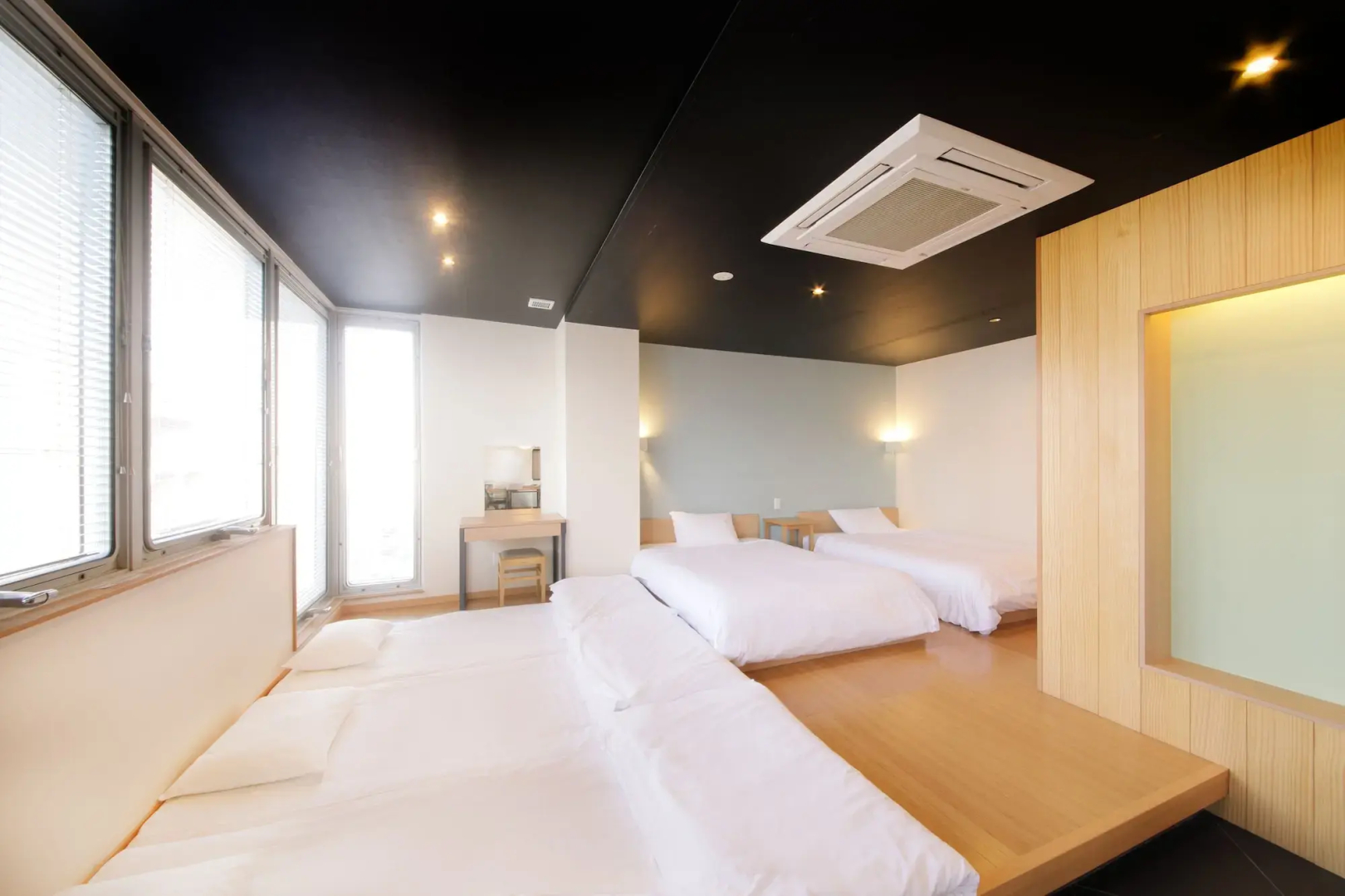 R Star Hostel Kyoto Japan