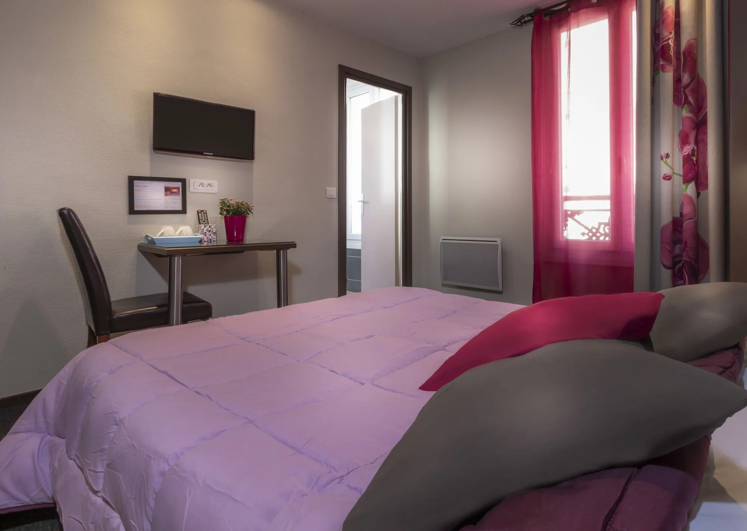 Montsouris Orléans Hotel