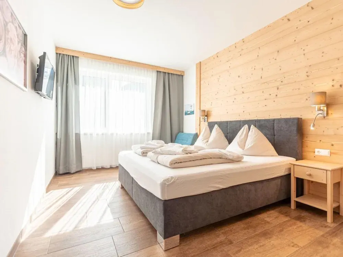 Attractive Chalet With Sauna