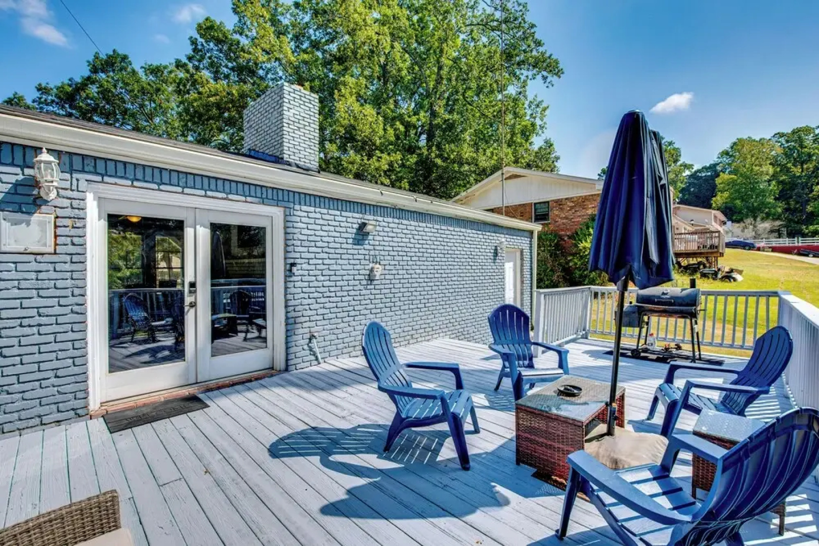 Spacious Home w/ Hot Tub, 14 Mi to Downtown Atl!