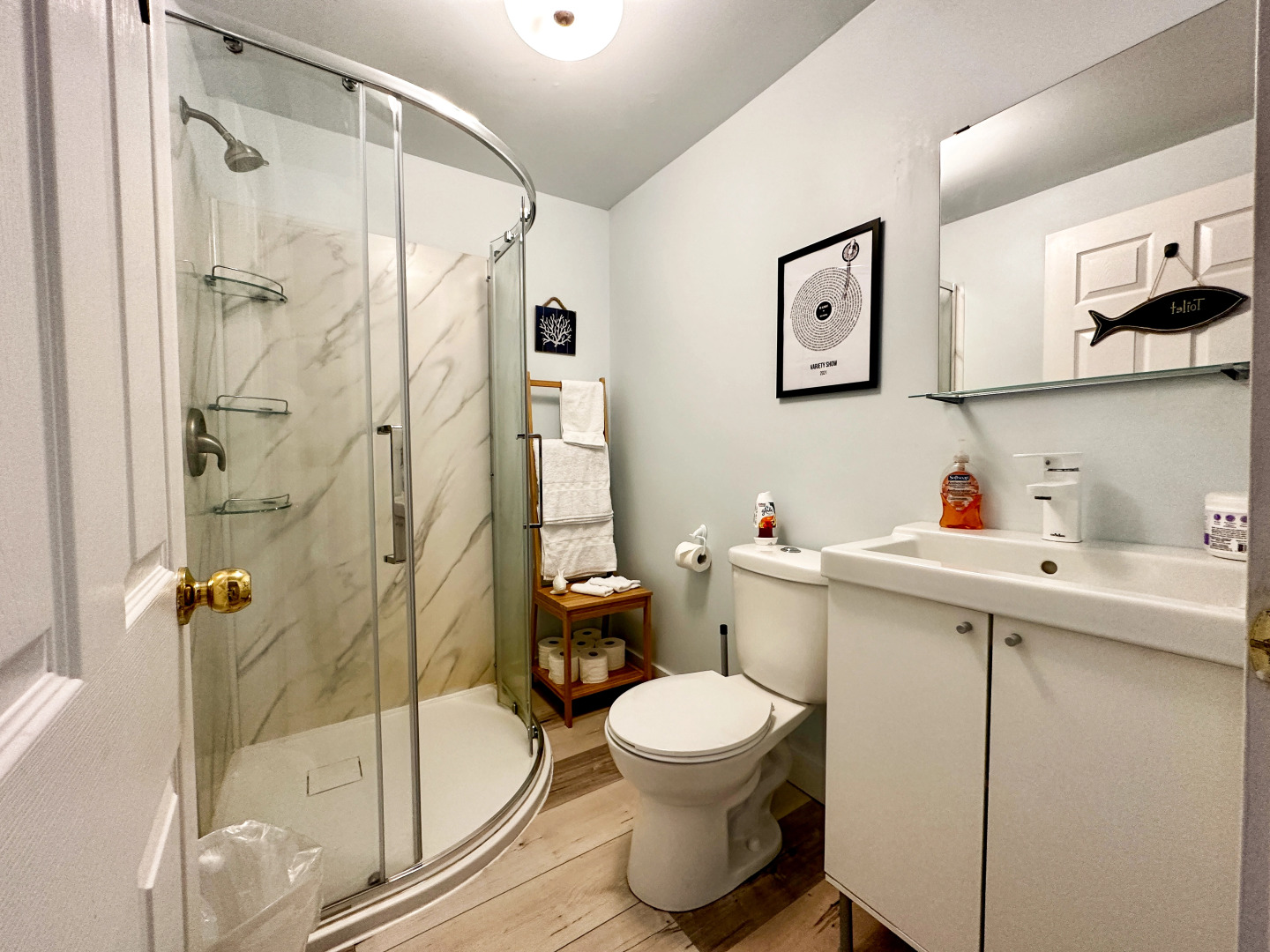 Peaceful Lily Pad Cottage in Hubbards