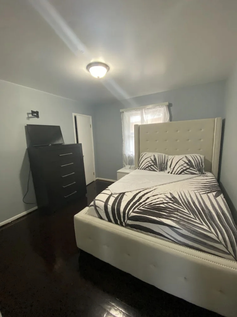 Akeem's  guest house