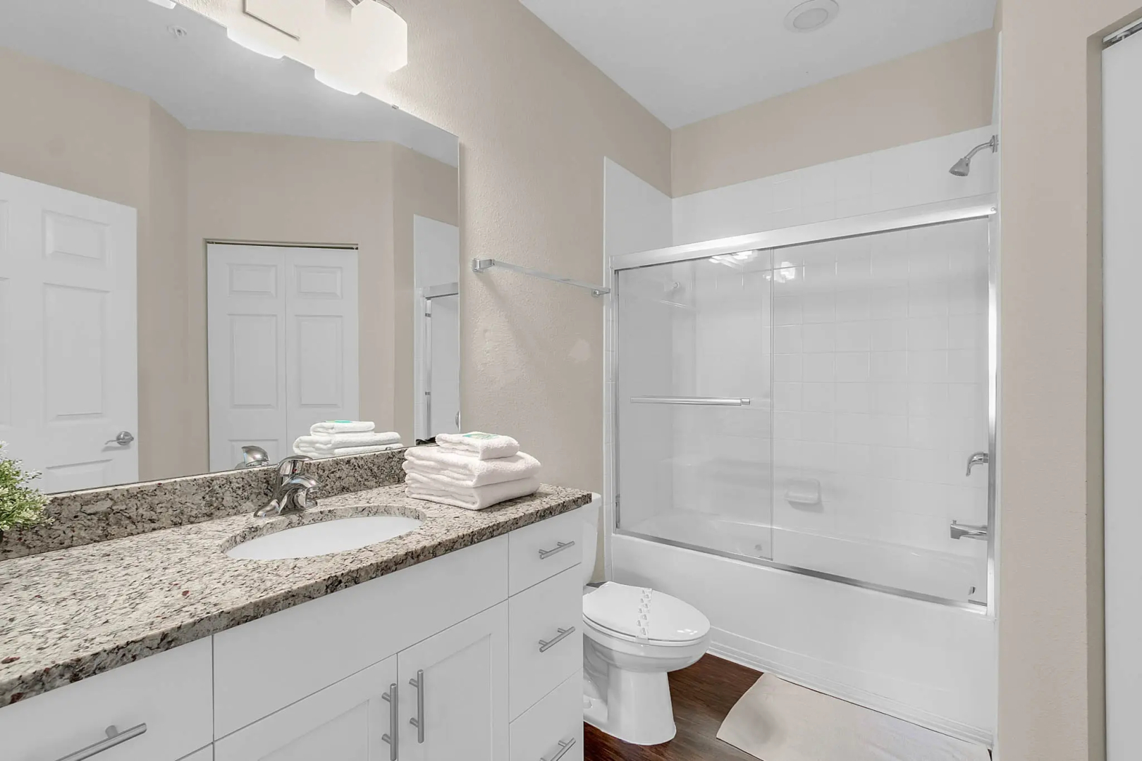4 Bedrooms / 3 Bathrooms / Lucaya Village (14-101), Kissimmee, US