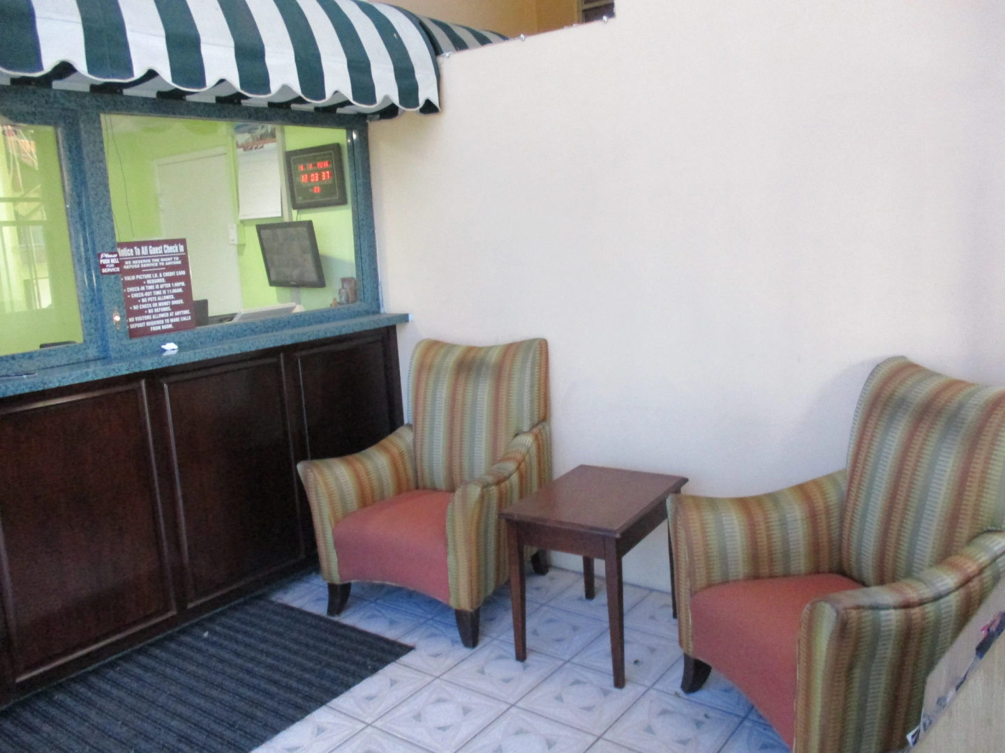 Deluxe Inn Hawthorne