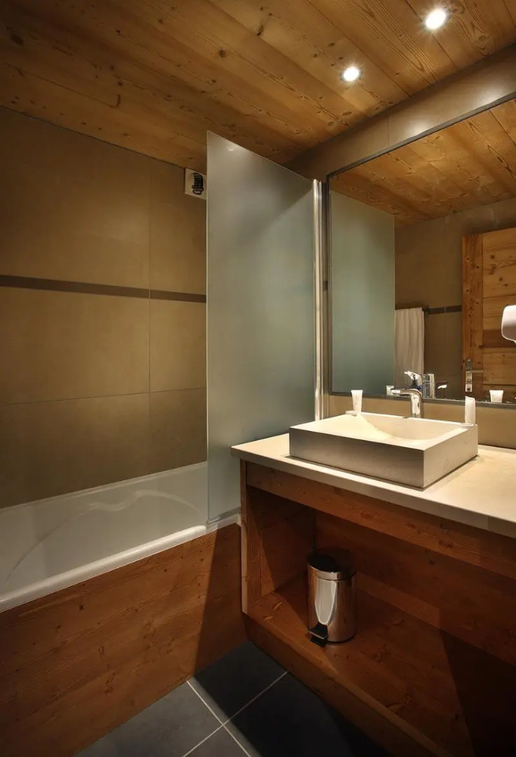 Résidence Les Arolles by Les Etincelles