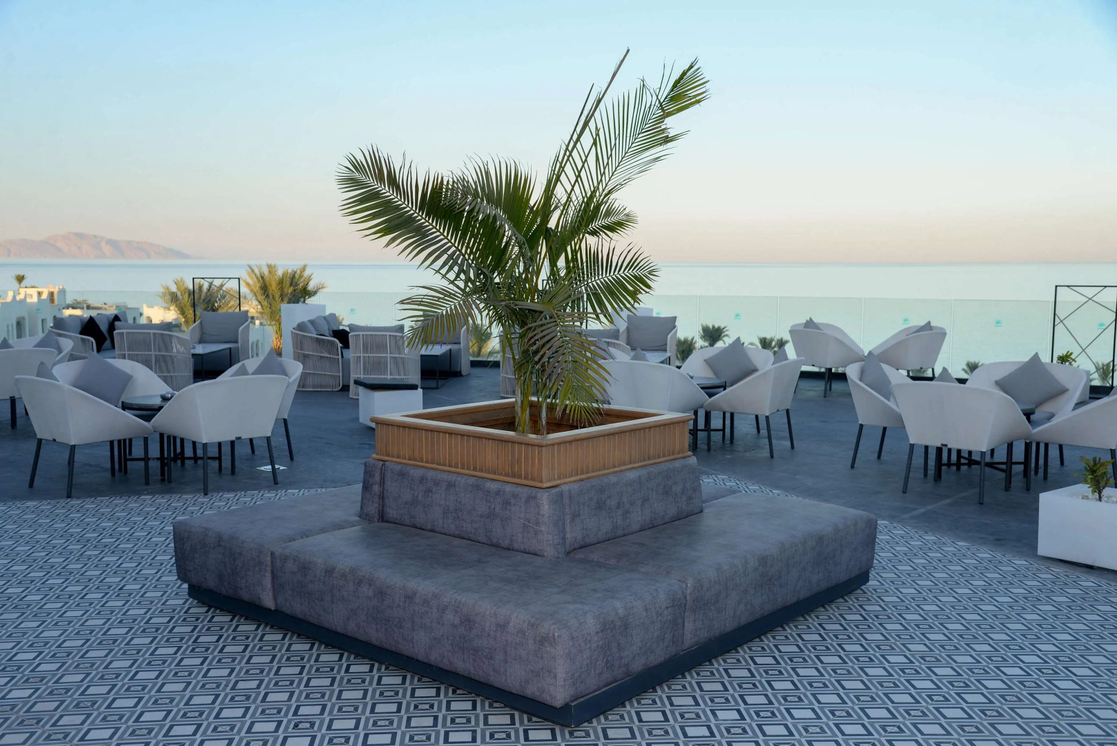 Sunrise Diamond Beach Resort - Grand Select