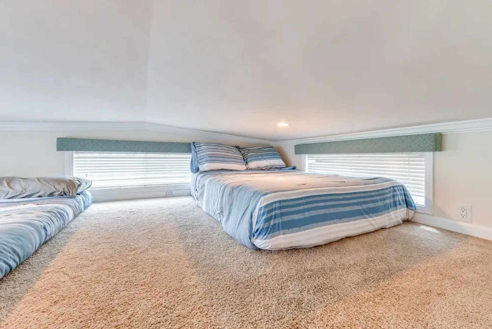 Waterfront Lake Norman Cabin w/ Screened Porch!