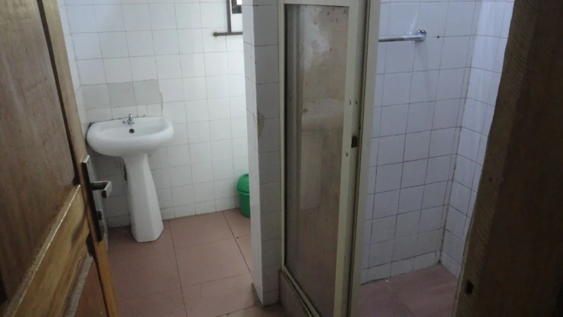 Hallmark Suites Itori