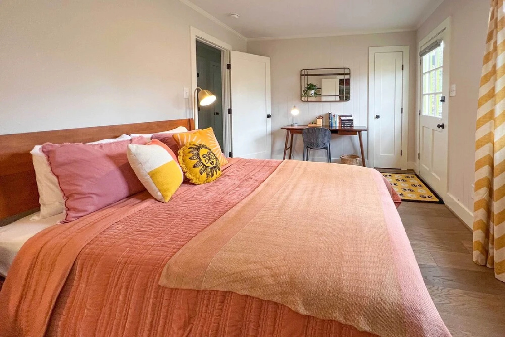 Charming Carrboro Home - Walk to Downtown!