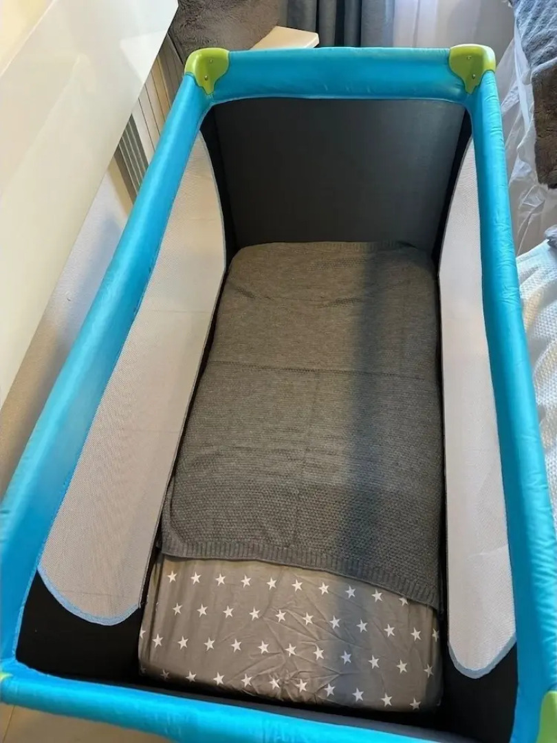 Golf Resort - Apartment - Sleeps4 - Pool - Parking