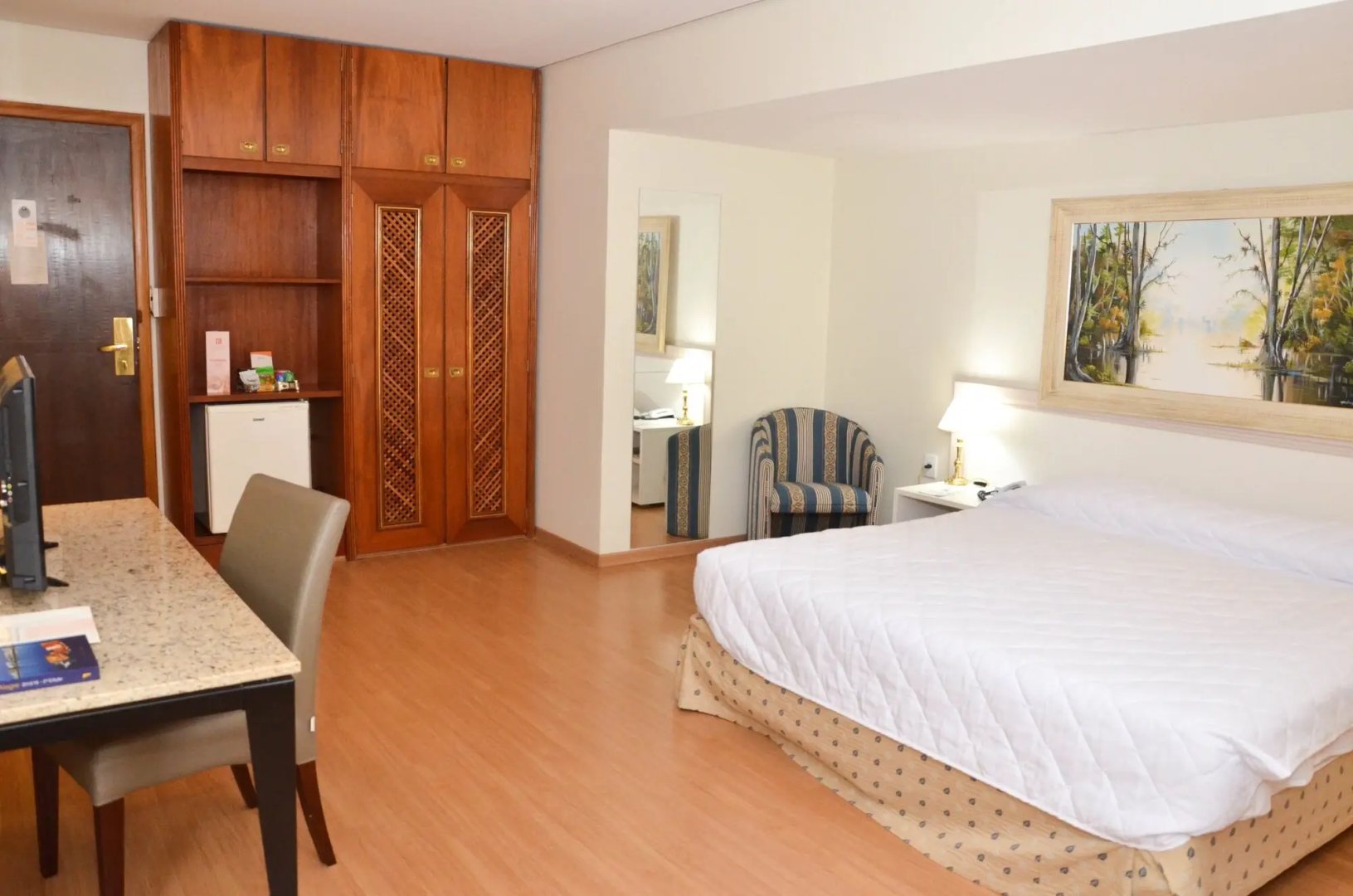 Hotel Embaixador