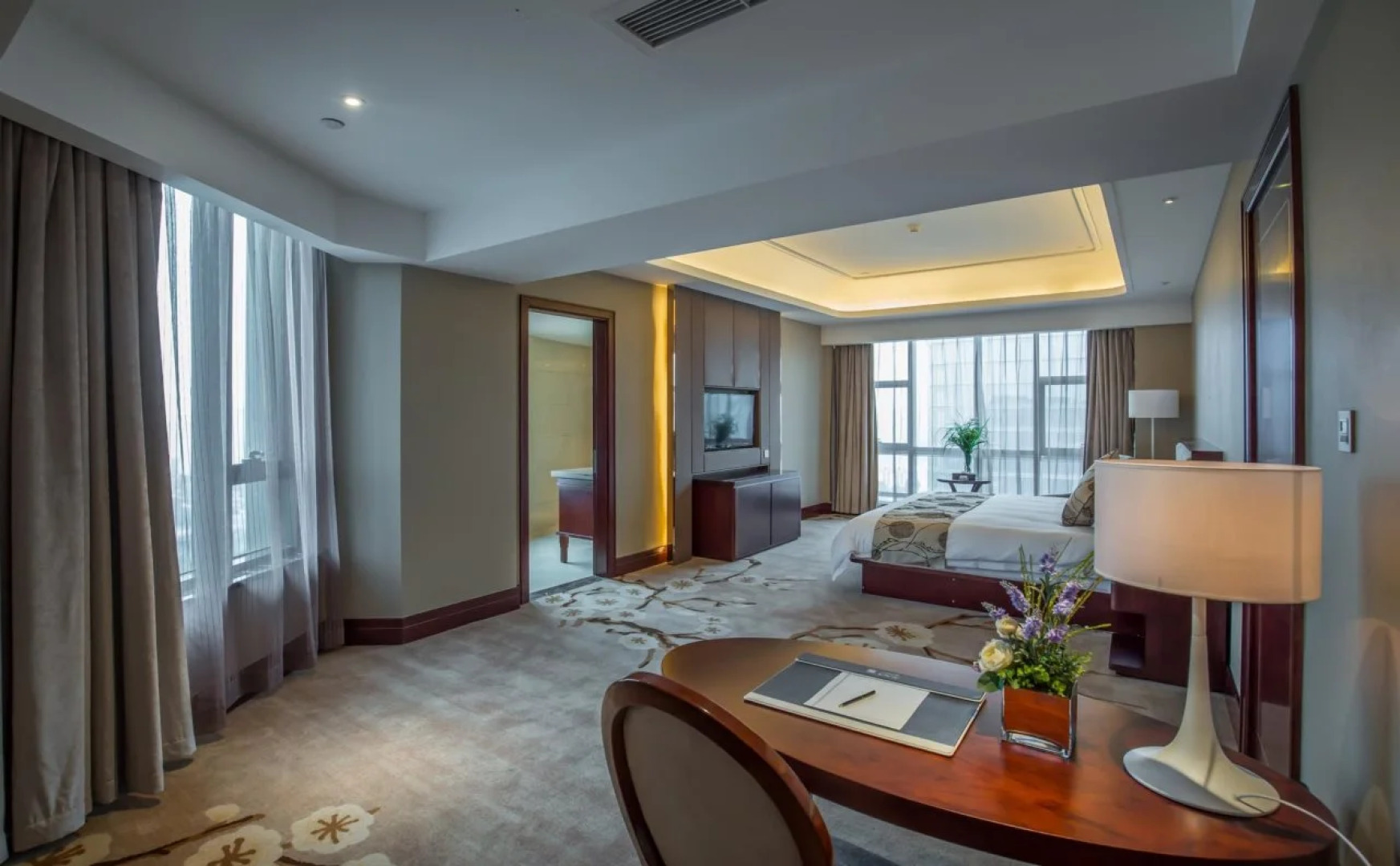 Zhouyi International Hotel