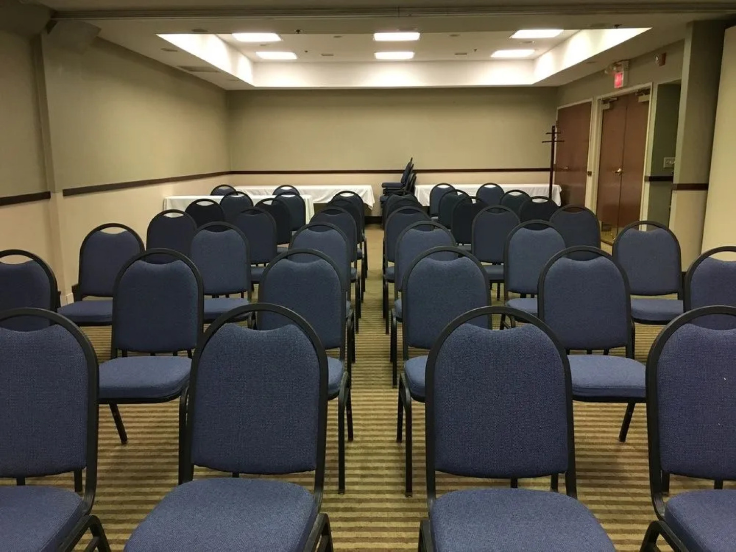 Norwood Inn & Suites