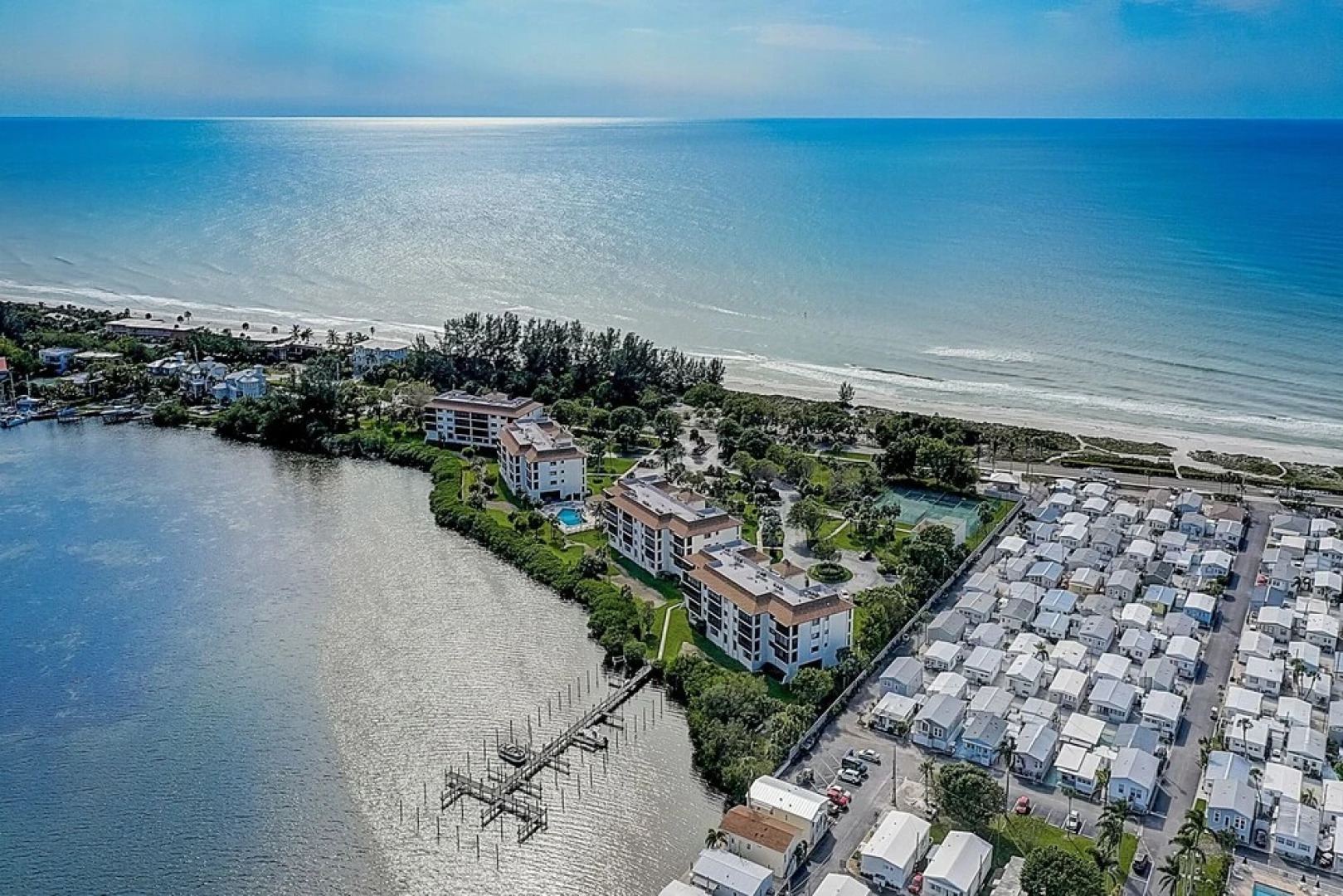 Buttonwood Bliss 2 Bedroom Condo by RedAwning