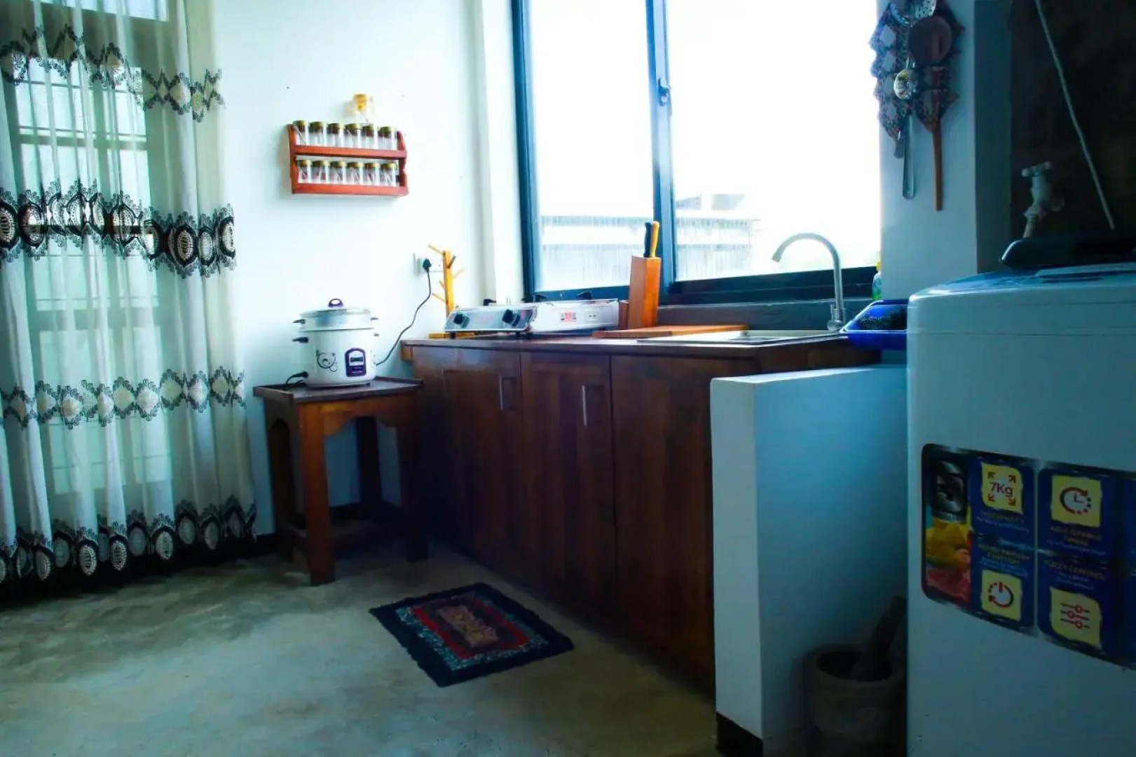 Isindu Sky Lodge Mirissa