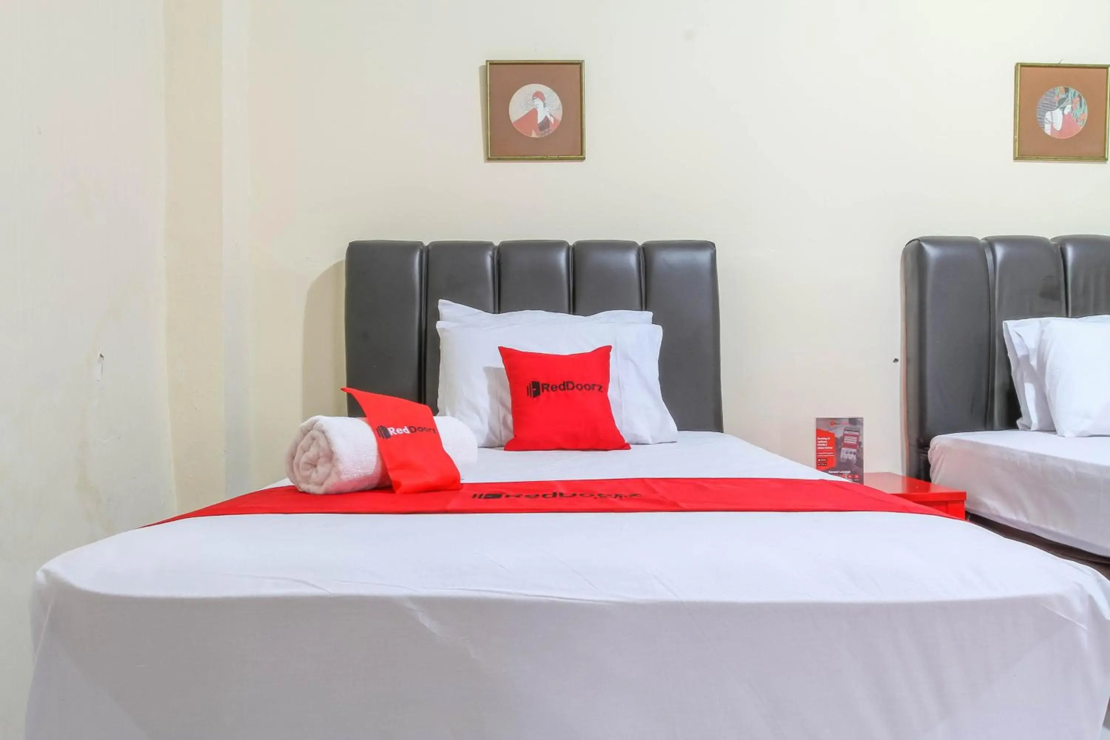 RedDoorz Plus @ Otista Garut