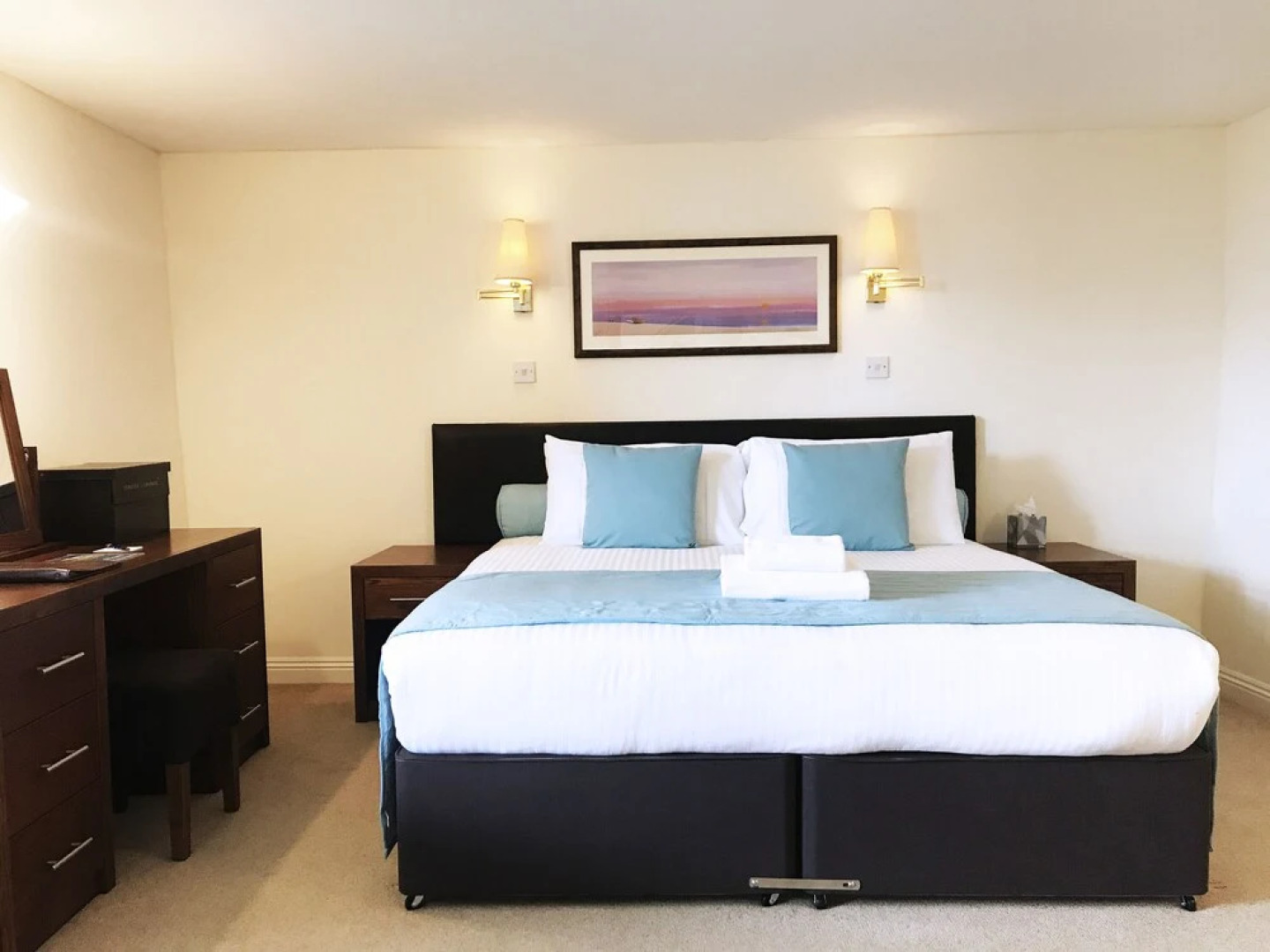 The White House Hotel