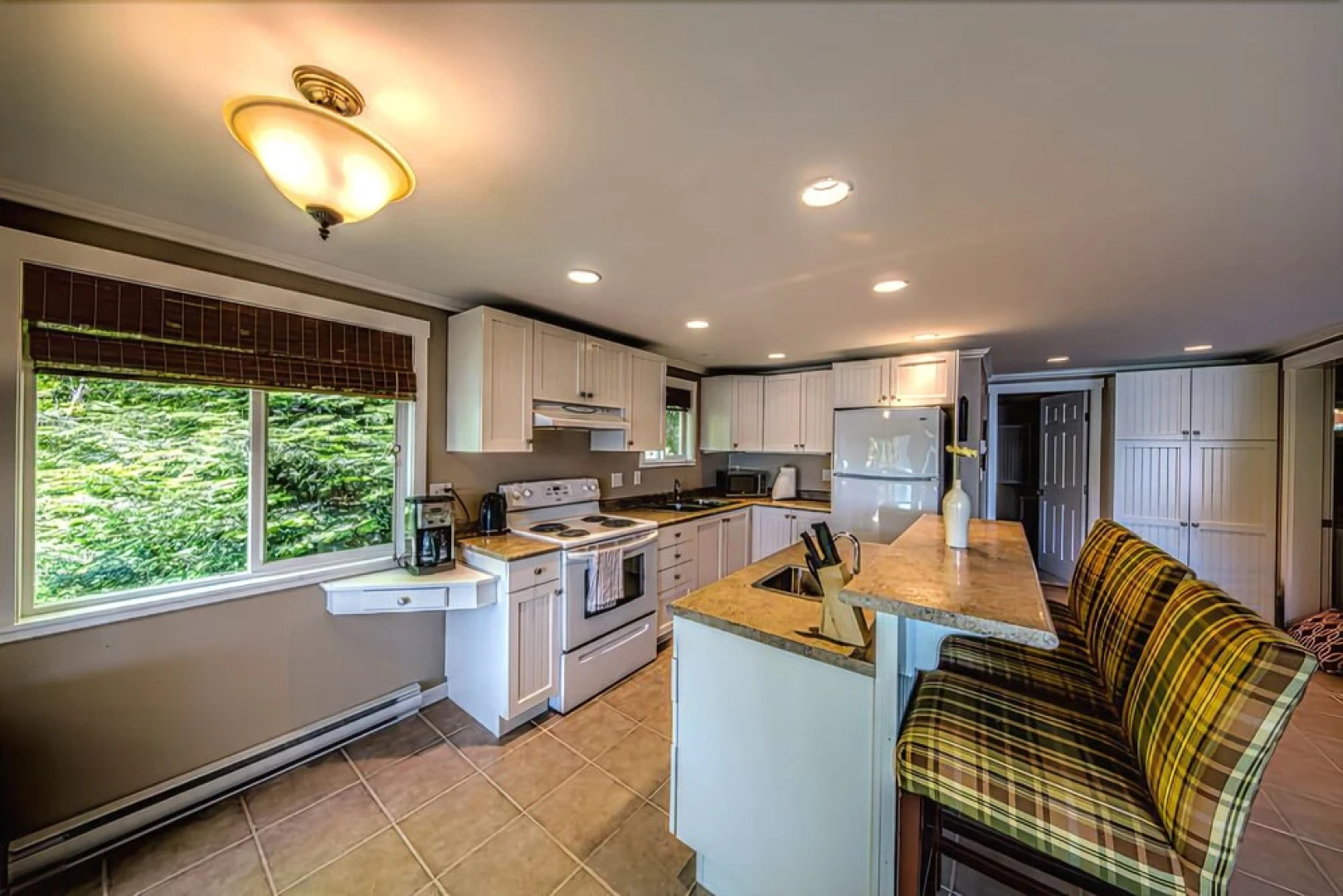 Gowlland Harbour Resort